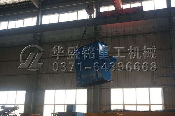 ��݁����C