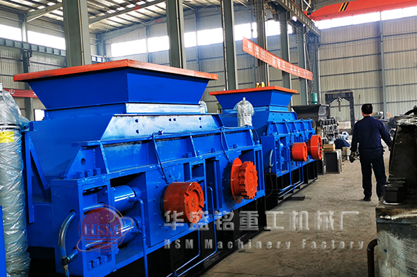 大型對輥破碎機(jī)發(fā)貨圖