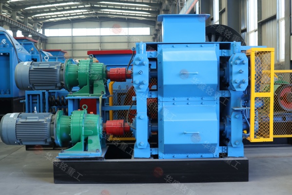 ��݁����C(j��)